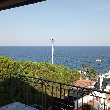 Le Spiagge Panzió Letojanni Kültér fotó